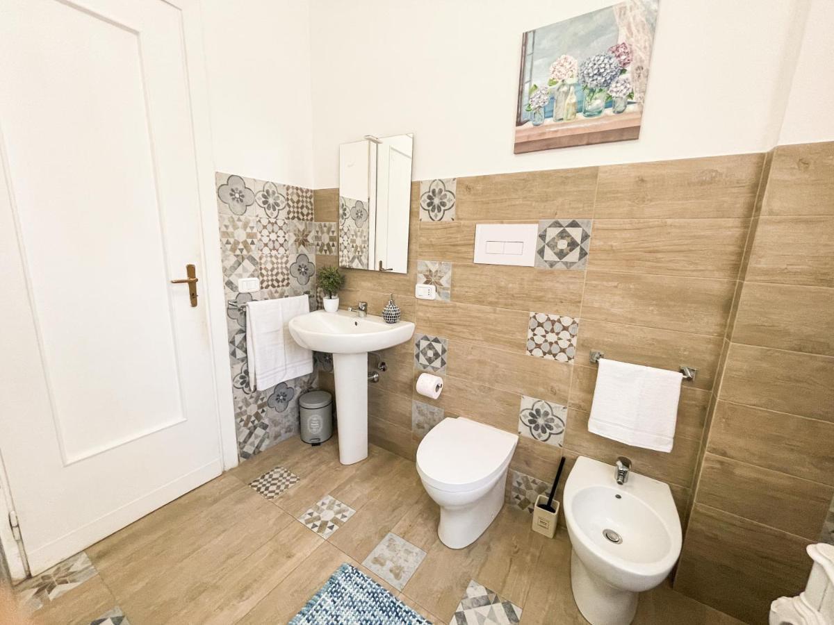 Al Politeama Rooms B&B Палермо Екстериор снимка
