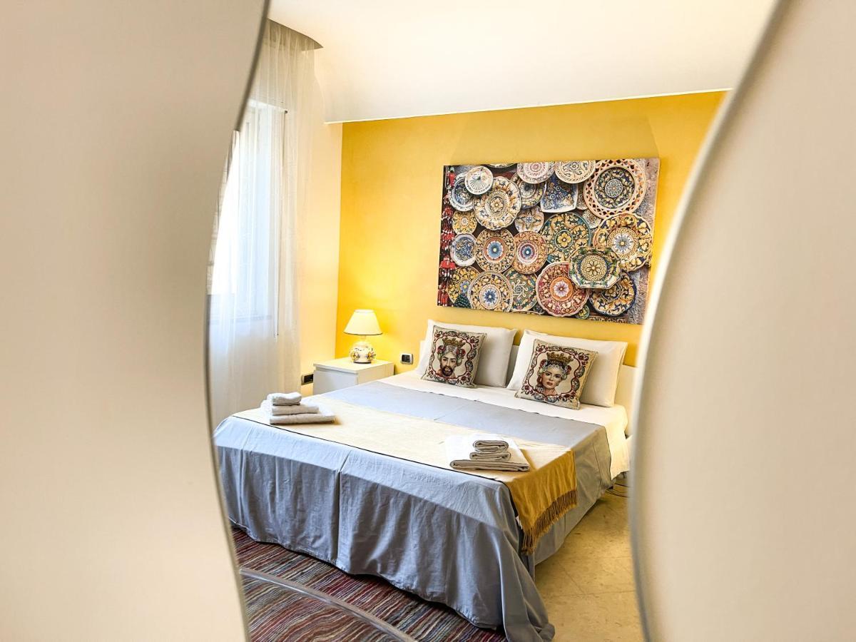 Al Politeama Rooms B&B Палермо Екстериор снимка